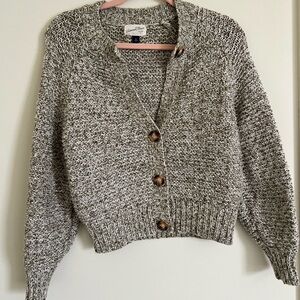 Universal Thread Olive and White Knit Cardigan